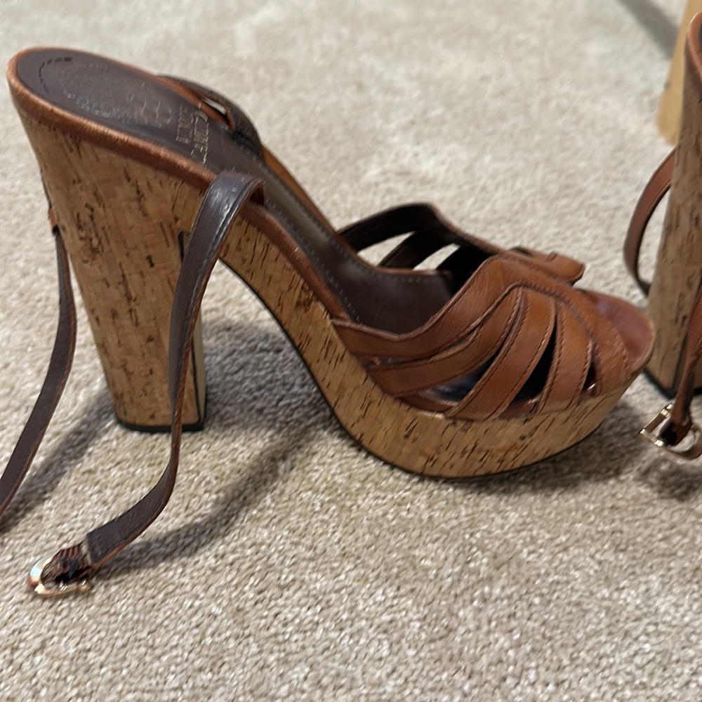 Vince Camuto platform sandals in real leather with real cork heels. Worn once.